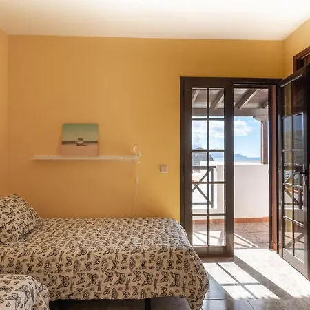 Holiday home Adosado El Perenquen Agaete (Gran Canaria)