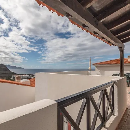 Holiday home Adosado El Perenquen *