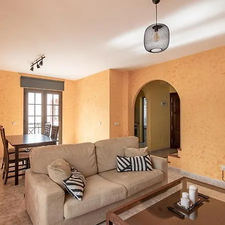 Holiday home Adosado El Perenquen